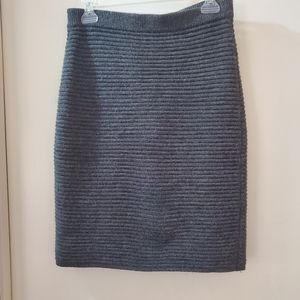 Vivienne Tam sweater knit skirt, charcoal gray size XS, soft wool blend, EUC